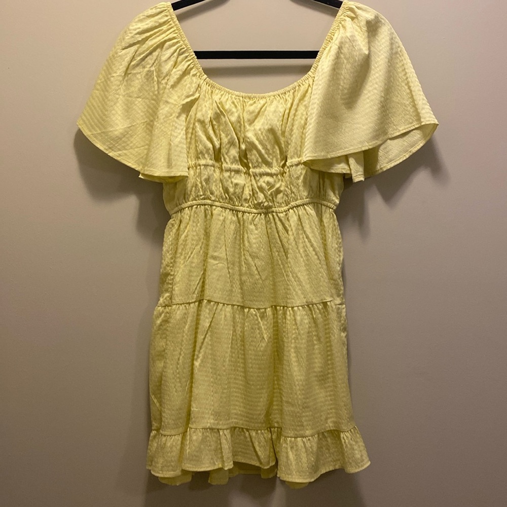 Line & Dot Yellow Ruffle Mini Dress - Picture 4 of 4